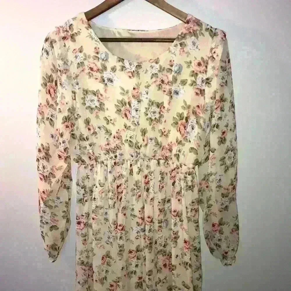 Floral 🌸 Long-Length Dress